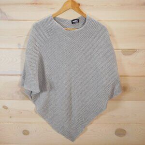 Beryll 100% Cashmere Poncho Sweater Lightweight Made in USA Light Gray Ribbed OS